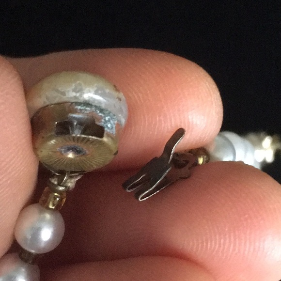 Vintage Retro Faux Pearl Necklace - Picture 9 of 14